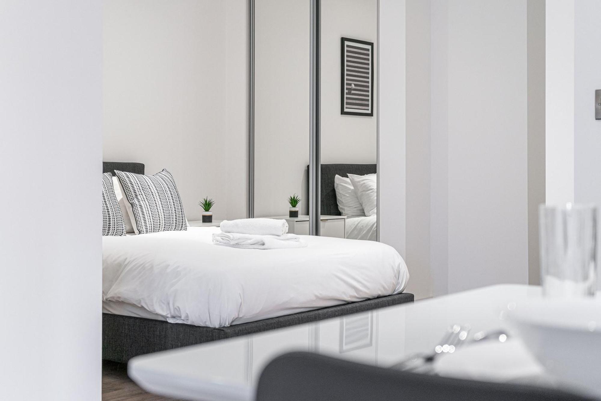 Seven Living Residences Solihull - Close To Nec & Bhx - Free Parking Bagian luar foto