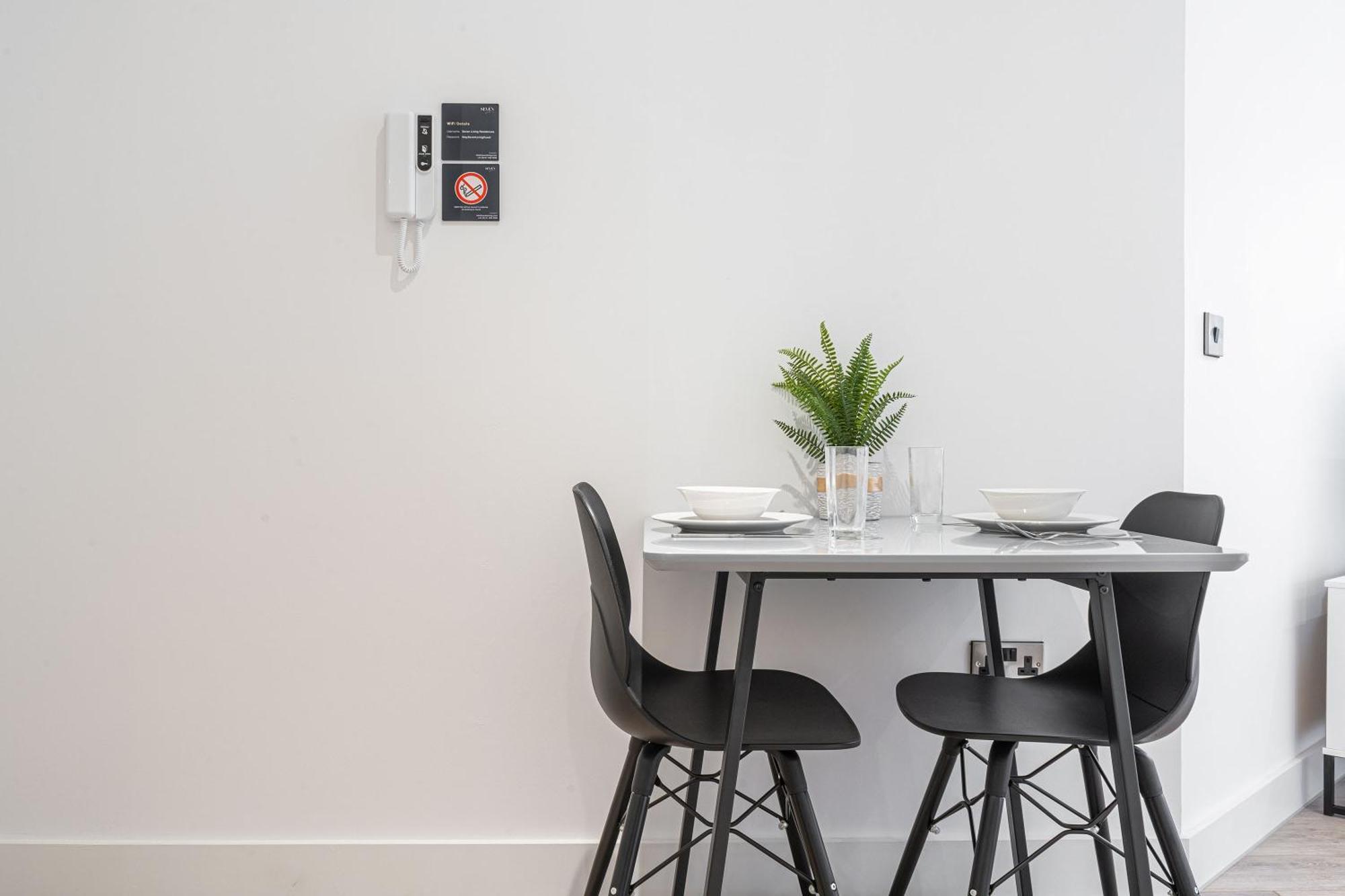 Seven Living Residences Solihull - Close To Nec & Bhx - Free Parking Bagian luar foto
