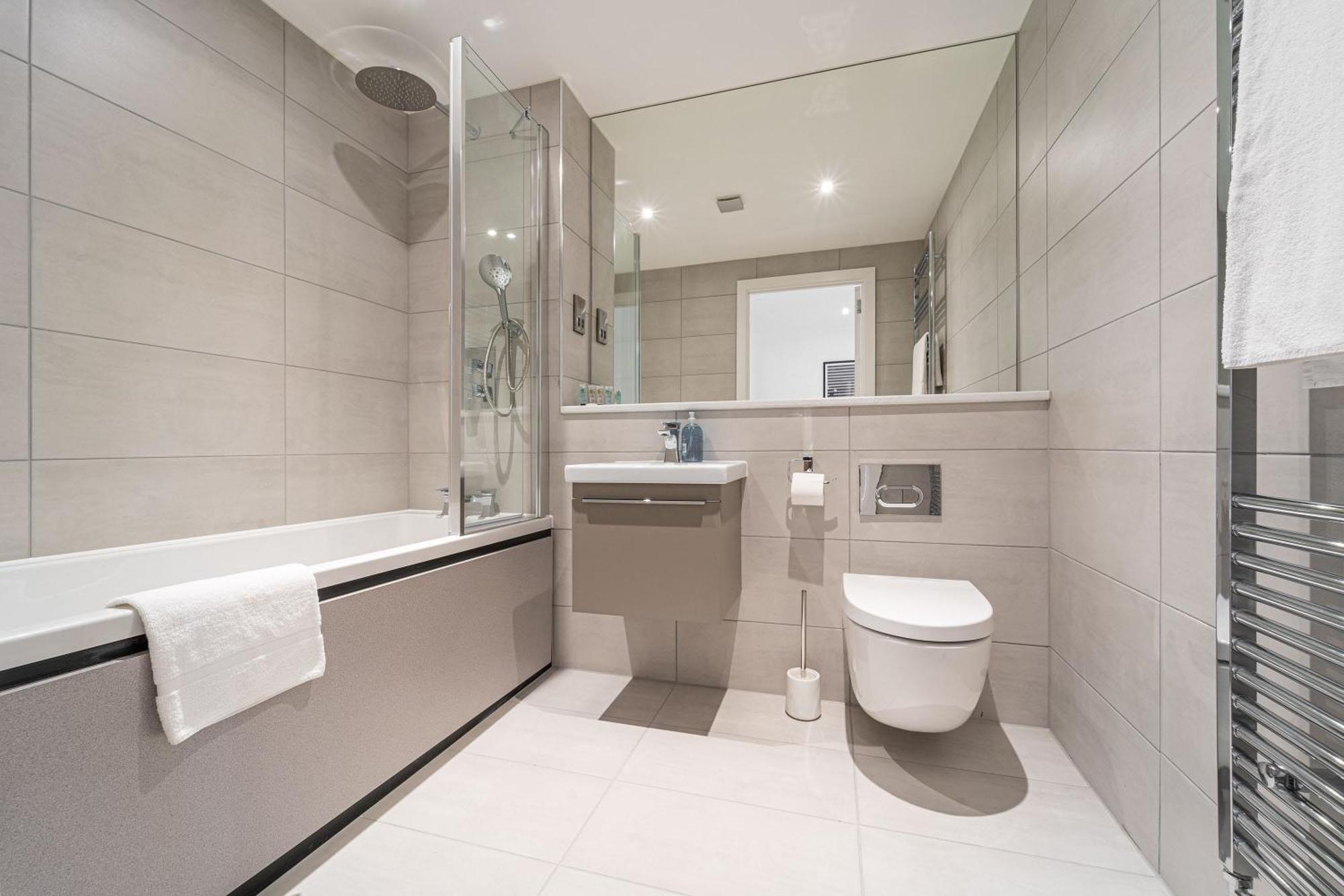 Seven Living Residences Solihull - Close To Nec & Bhx - Free Parking Bagian luar foto